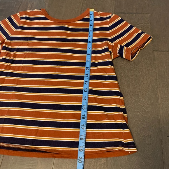 Forever 21 top - Picture 6 of 8